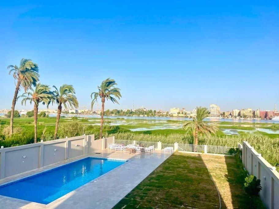 Royal Nile Villas - Nile View Apartment 2 Луксор Экстерьер фото